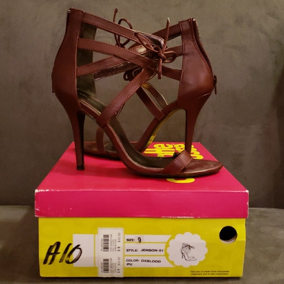 Charlotte Russe Shoes - Burgundy heels